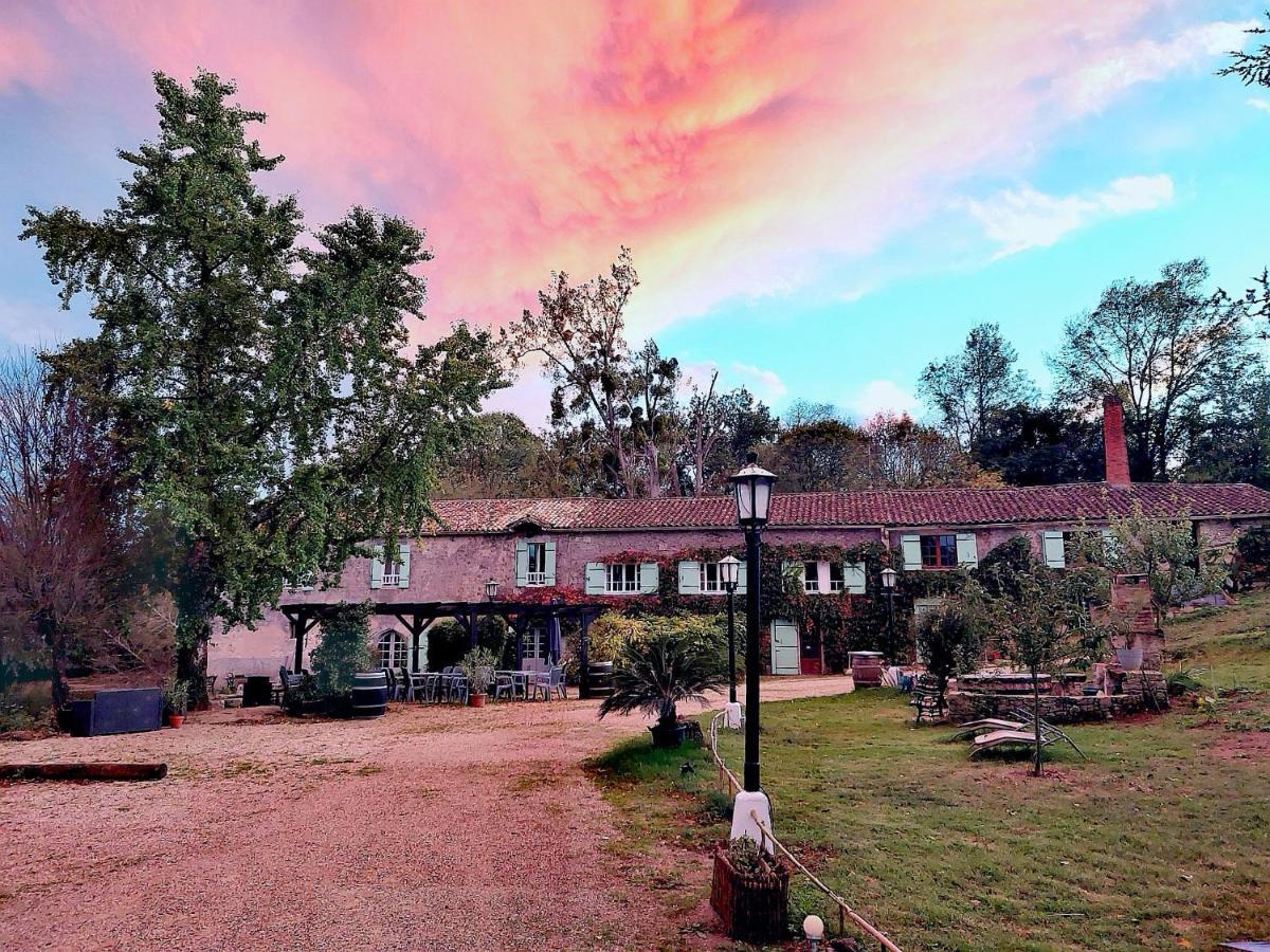 Moulin De Monpoisson Bed & Breakfast Le Puy ภายนอก รูปภาพ
